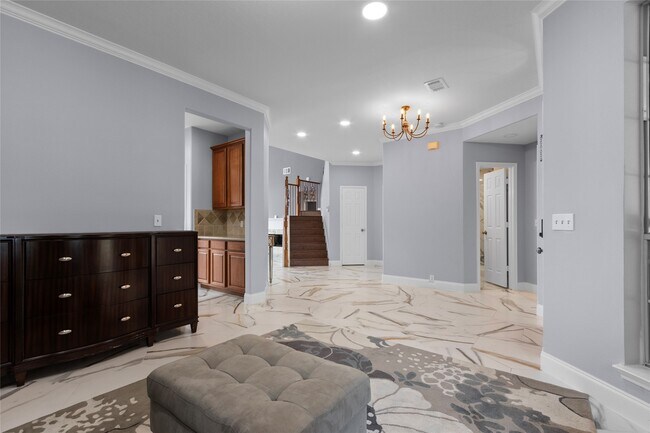 Foto del edificio - 3011 Grand Lakeview Dr