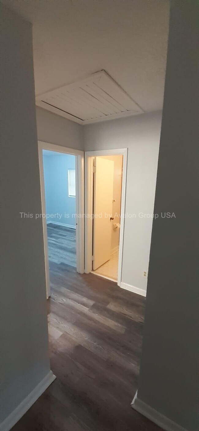 Foto del edificio - 1131 Lake Shore Blvd