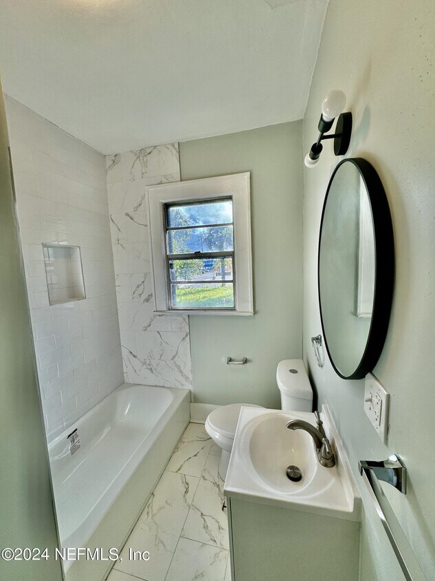 Foto principal - 40 W 21st St