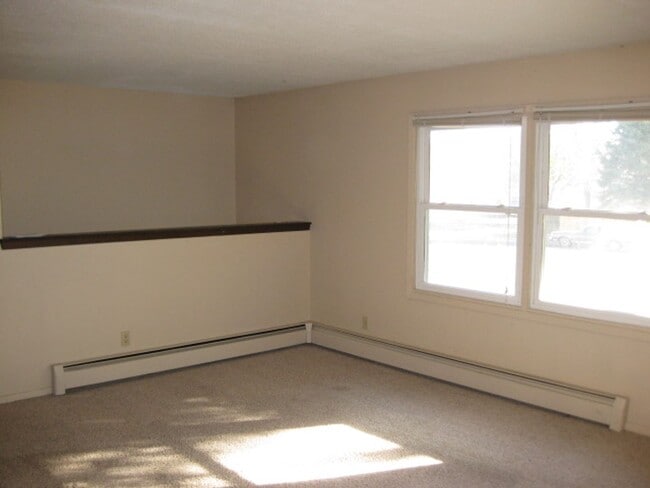 Building Photo - 2700-2702 Scenic