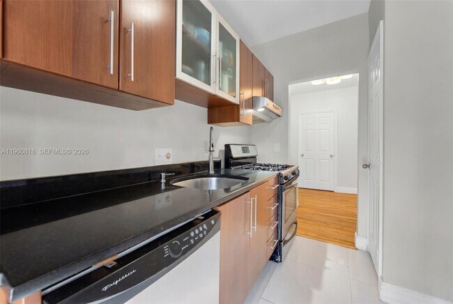 Foto del edificio - 320 85th St