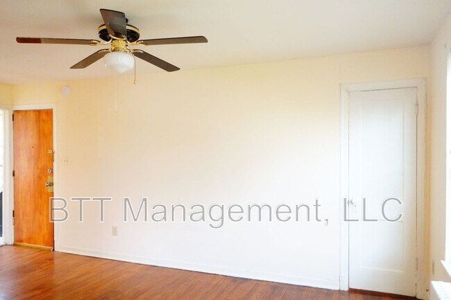 Foto del edificio - 8400 Greenwood Ave