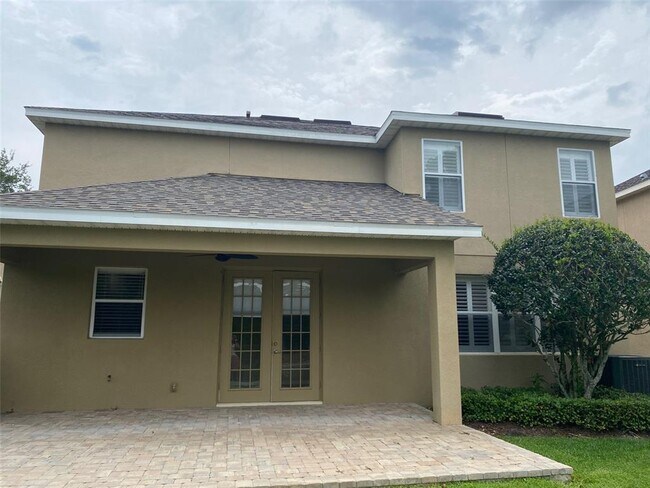 Building Photo - 708 Legacy Park Dr