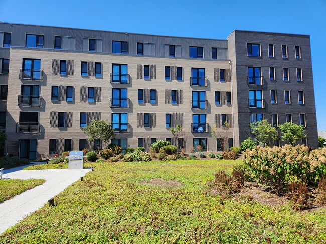 Foto del edificio - 55 Brighton Ave