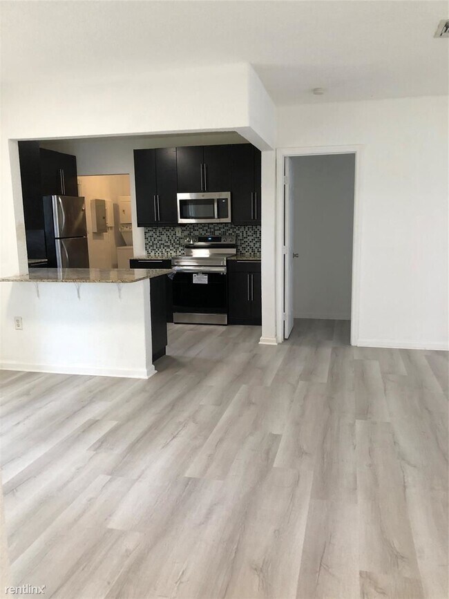 Foto del edificio - 3 br, 2 bath House - 341 N 66th Ave