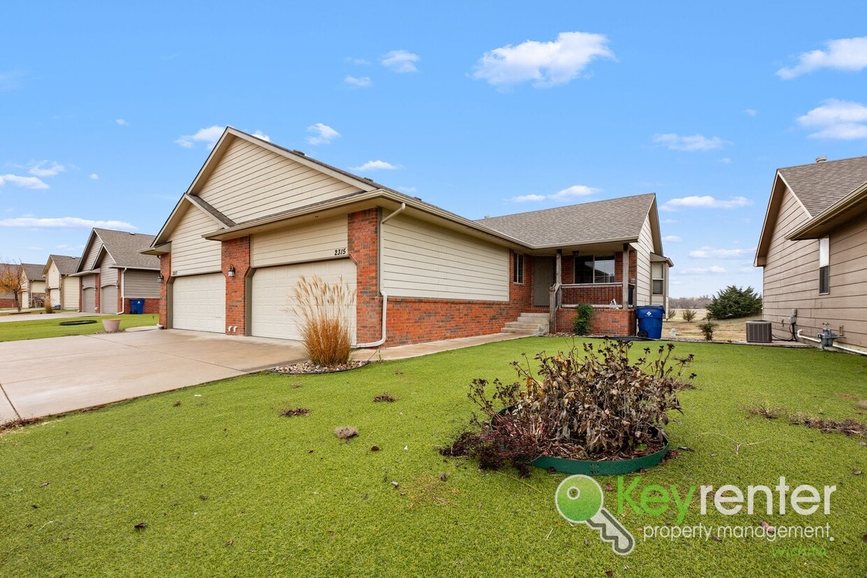 Foto principal - 2315-2317 E Coolwater St Duplex