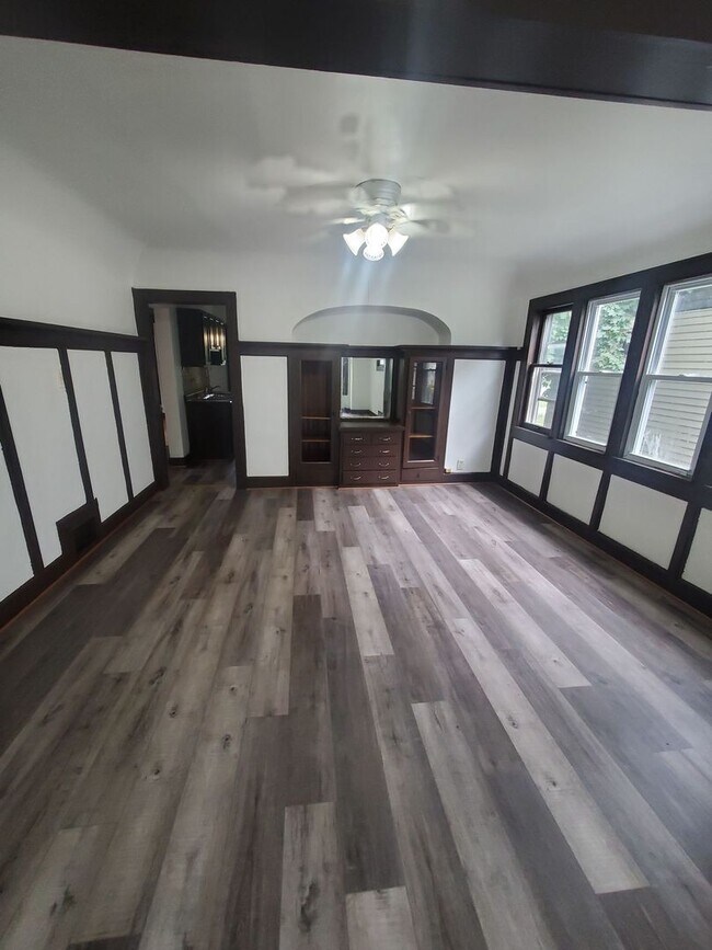 Foto del edificio - 2624-2626 N 37th St. (Duplex)