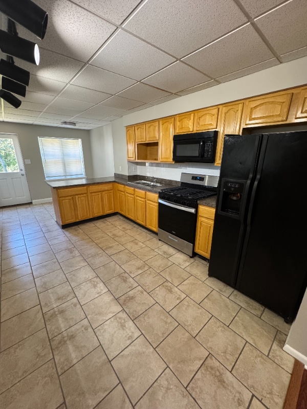 Photo - 431 Iroquois St Townhome