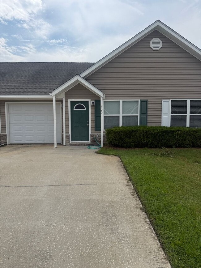 Building Photo - 300 Promise Ln
