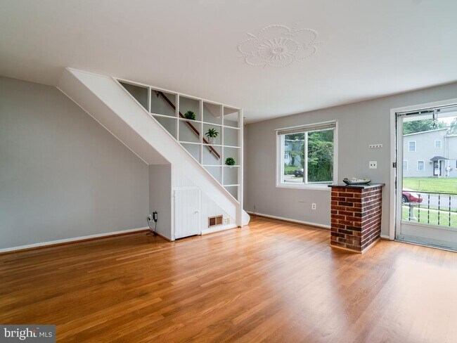 Building Photo - 10648 Ashby Pl