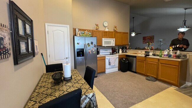 Foto del edificio - 1010 Venetian Dr