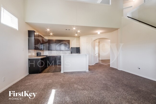 Foto del edificio - 15825 Roberto Clemente Ct