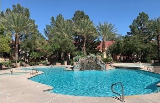 Foto del edificio - 2200 S Fort Apache Rd #1060