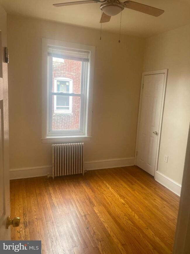 Building Photo - 1664 Wakeling St