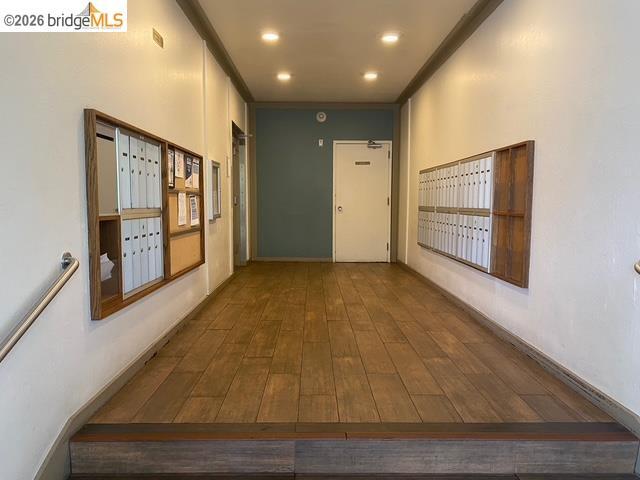 Building Photo - 360 N Civic Dr