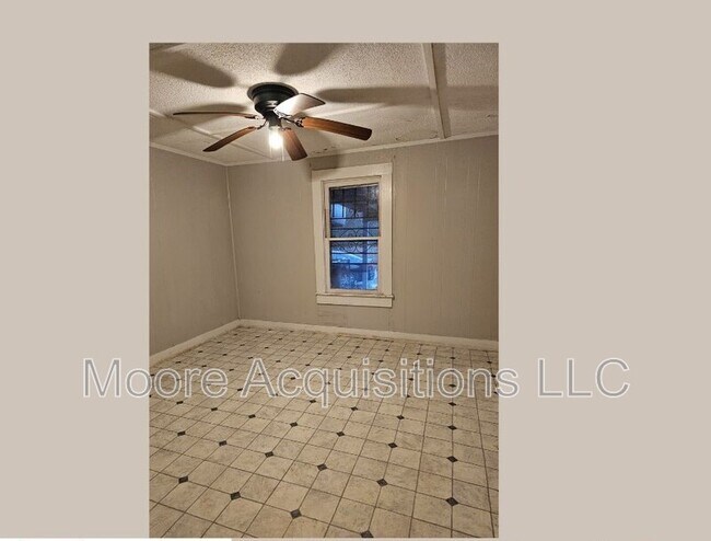 Building Photo - 1811 Nowlin St