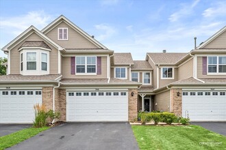 Building Photo - 366 Chesapeake Ln