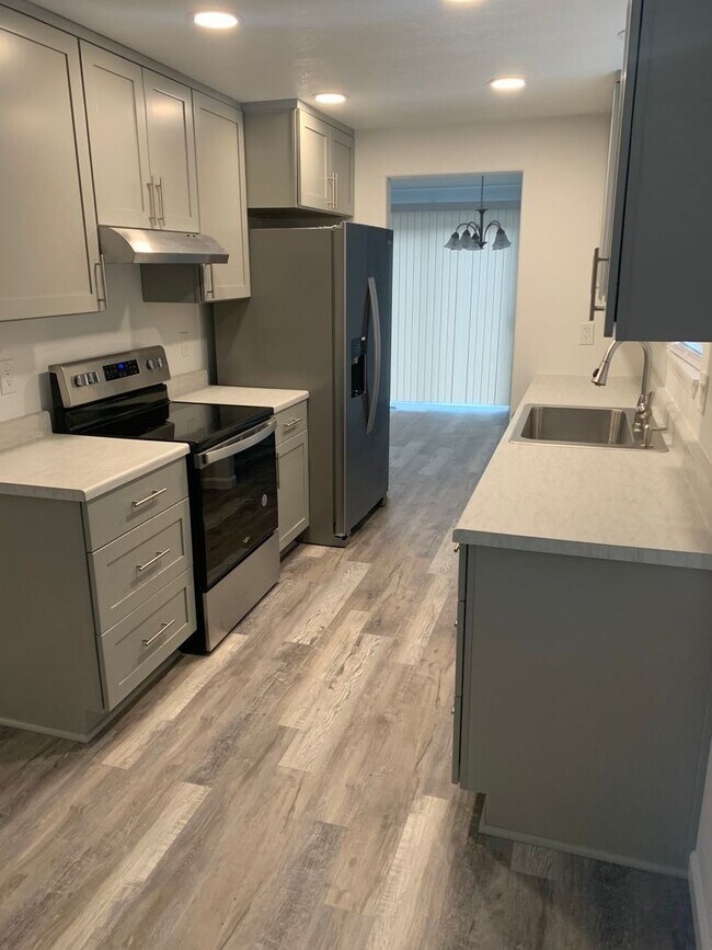 Foto del edificio - 3 br, 2.5 bath House - 17993 SW Robert Lane