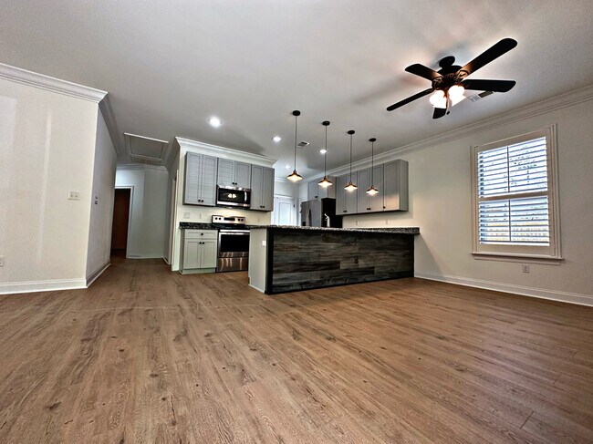 Foto del edificio - 21331 Heintz St