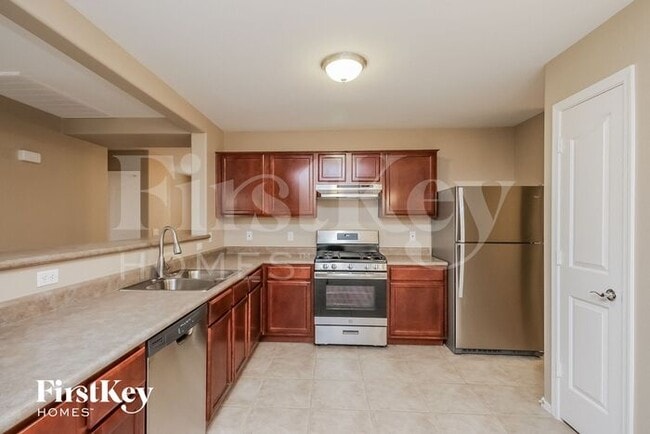 Building Photo - 1671 Maddison Cir