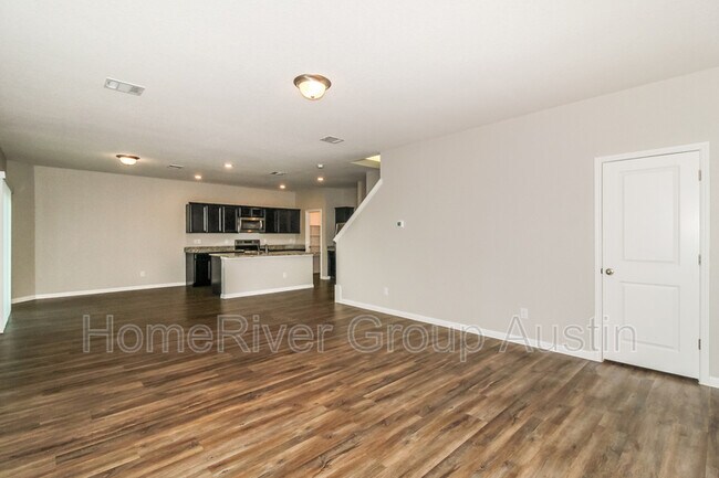 Foto del edificio - 13804 John Calhoun Dr