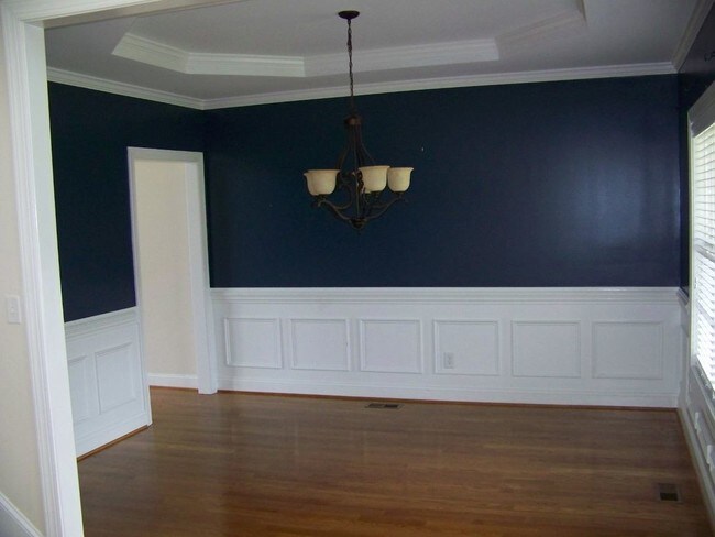 Foto del edificio - 862 Three Wood Dr