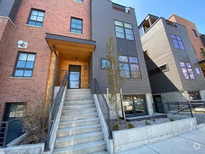 Building Photo - 8 E Beall St