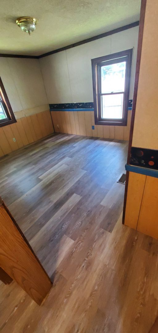 Foto del edificio - Huntington - 3 BR 2 Bath Home!