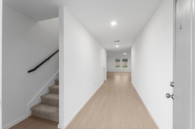 Foto del edificio - 25373 Carnation Ct