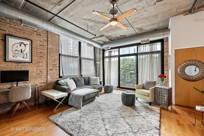 Building Photo - 1516 S Wabash Ave