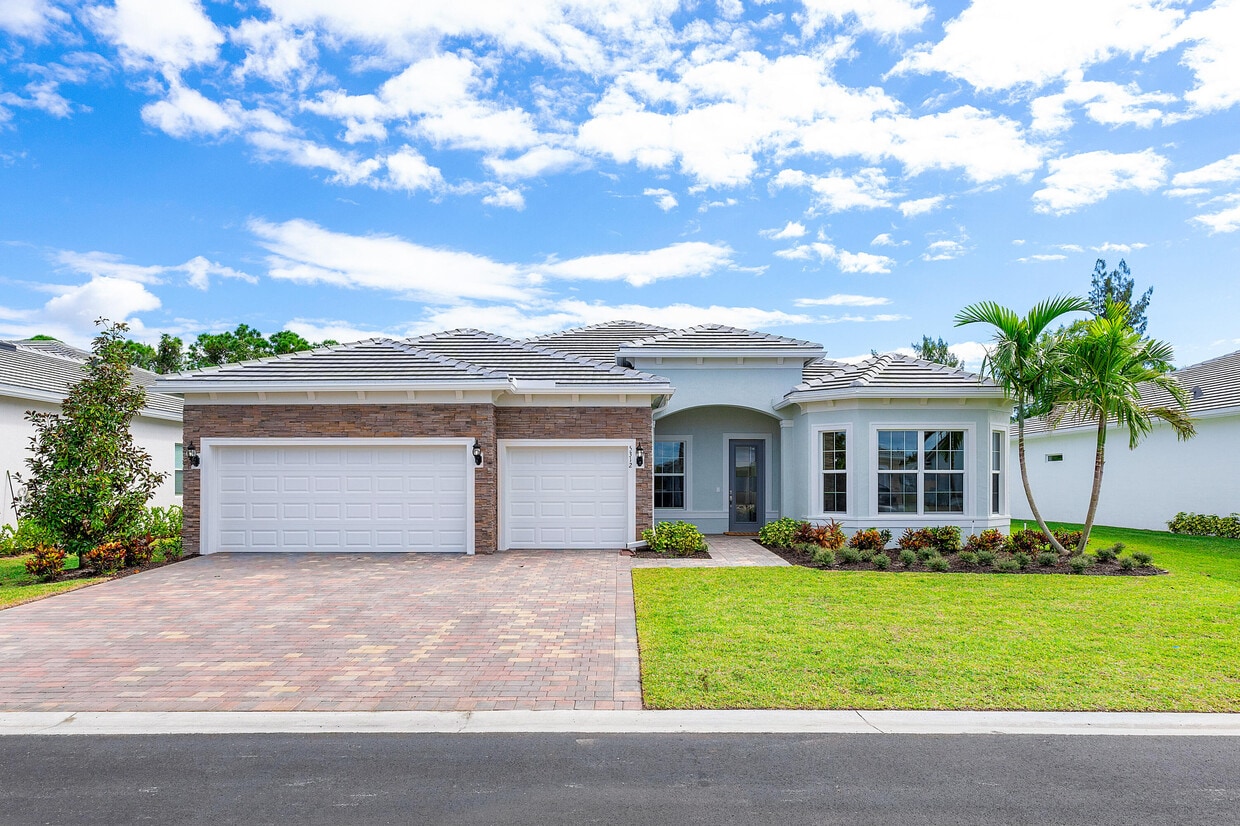 Foto principal - 5312 Blue Reed Ln.