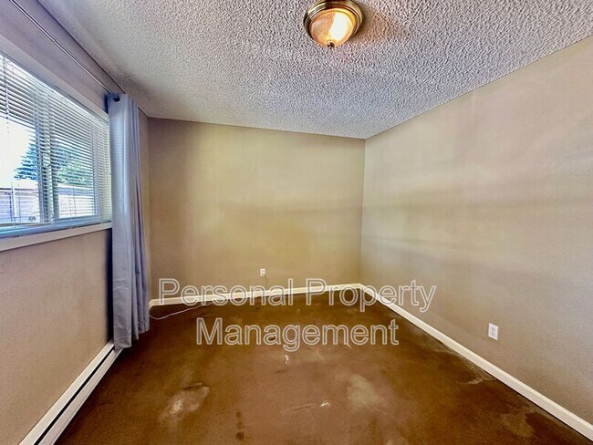 Foto del edificio - 849 12th St