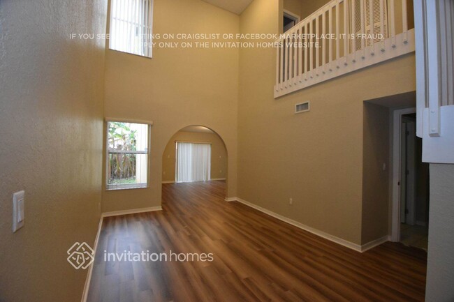 Building Photo - 10522 SW 161st Ave