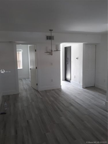 Building Photo - 15260 SW 80th St