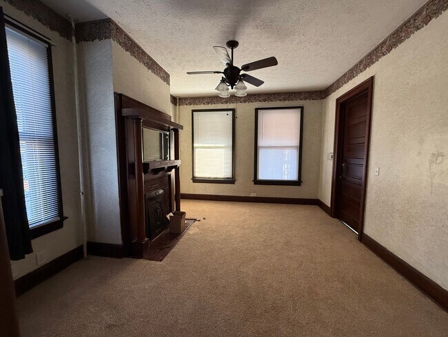 sala de estar - 230 Buckeye St