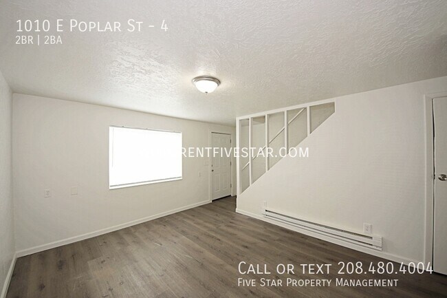 Foto del edificio - 1010 E Poplar St