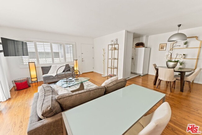 Building Photo - 1120 23rd St