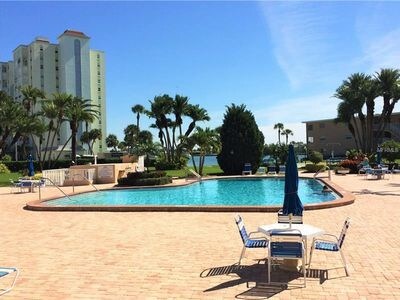 Foto del edificio - 6363 Gulf Winds Dr