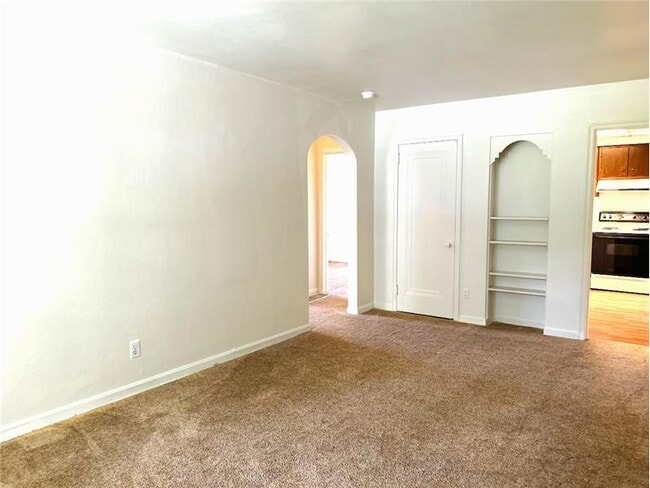 Building Photo - 119 Opal Blvd