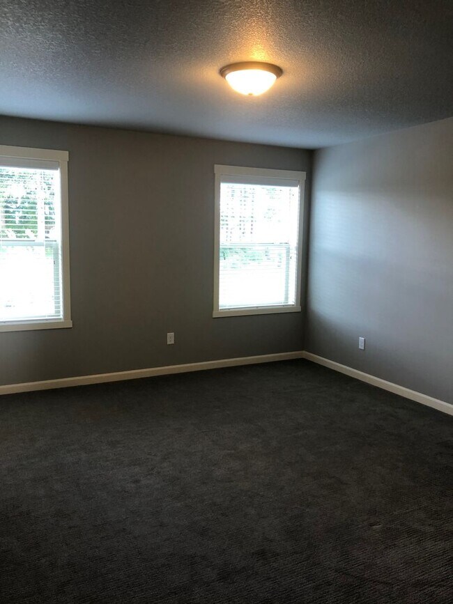 Foto del edificio - Gorgeous Townhome