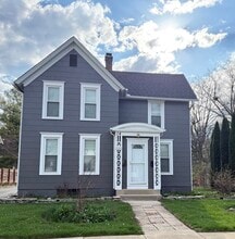 Building Photo - 14 S Jackson St