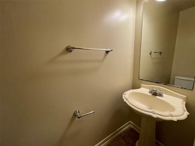 Foto del edificio - 4022 Pepperstone Ct