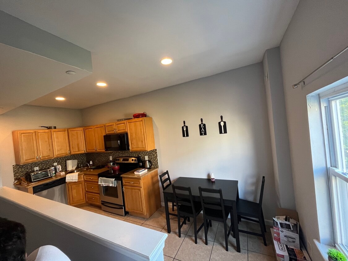 1725 W Berks St Unit 1, Philadelphia, PA 19121 Apartments in Philadelphia, PA