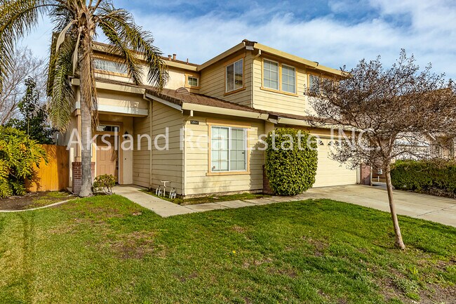 Foto del edificio - 813 Boulder Ave