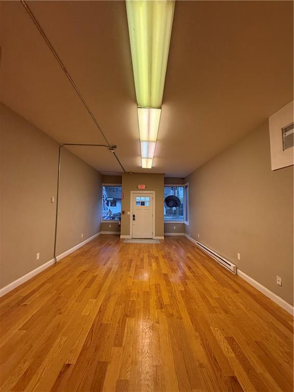 Building Photo - 962 Manton Ave