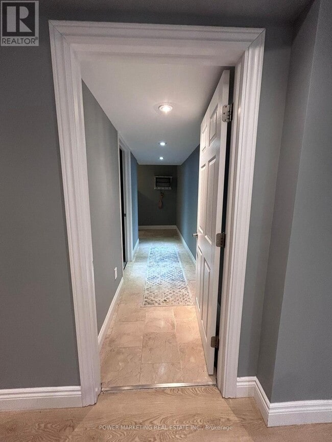 Building Photo - 449 Harvest Valley Ave