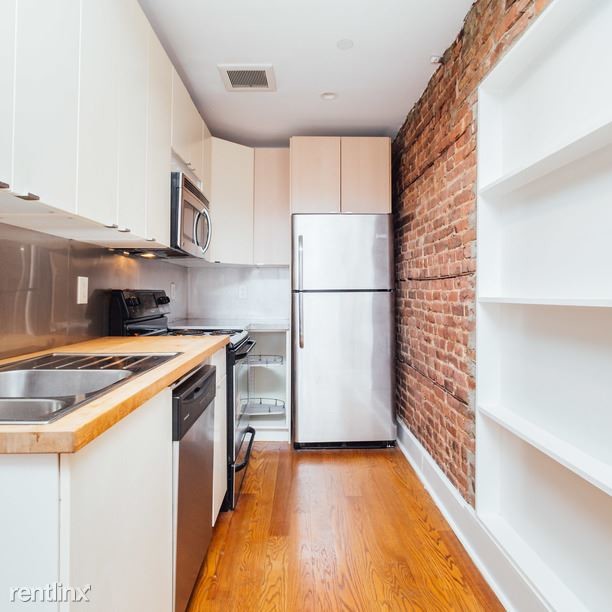 Building Photo - 568 Willoughby Ave