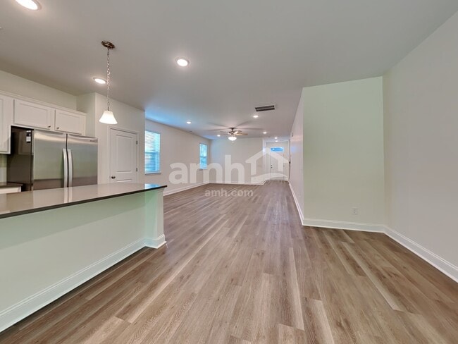 Building Photo - 1502 Brookgreen Dr