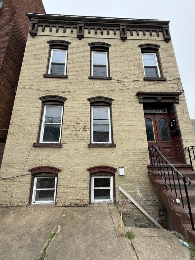 Building Photo - 120 Jefferson St