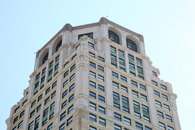 Broderick Tower Apartments - Detroit, Mi 